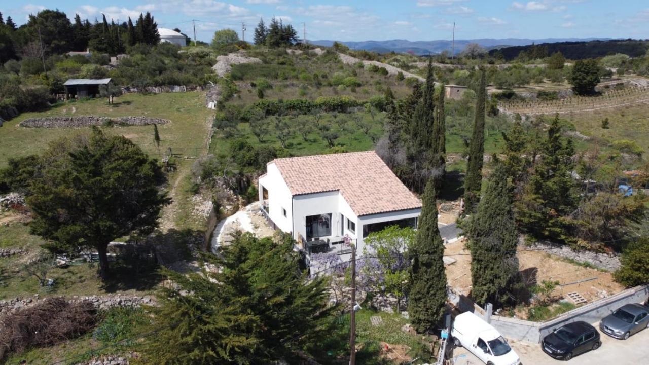 Proche Lac Du Salagou, Chambre Agreable Avec Salle D'Eau Et Wc Prive Lacoste  Buitenkant foto